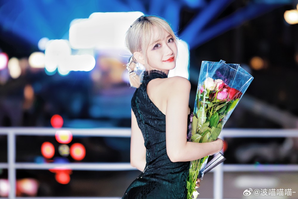 8.26的糯米派对现场九宫格来了！@波喵喵喵-