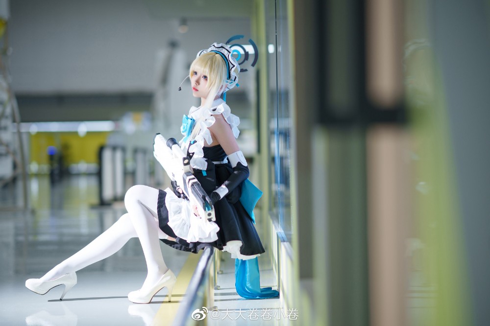 那么老师，请您在身旁注视着我。 碧蓝档案 飞马鸟时@大大卷卷小卷