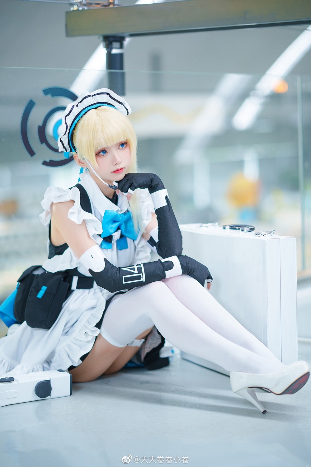 那么老师，请您在身旁注视着我。 碧蓝档案 飞马鸟时@大大卷卷小卷